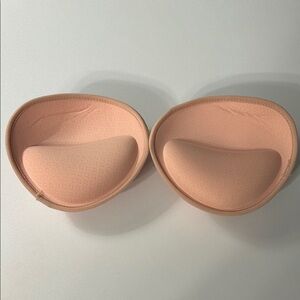 NWT Cream Bra Inserts